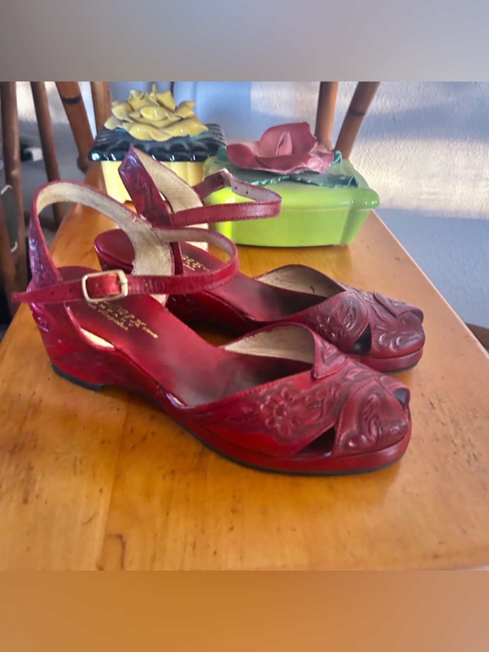 Retro Wedges | Tooled Leather | Deep Red | Re-Mix Vintage | 7 | 1940s Style